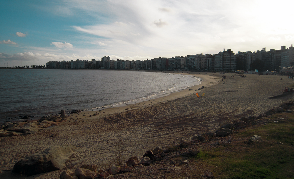 Playa de Pocitos en Montevideo